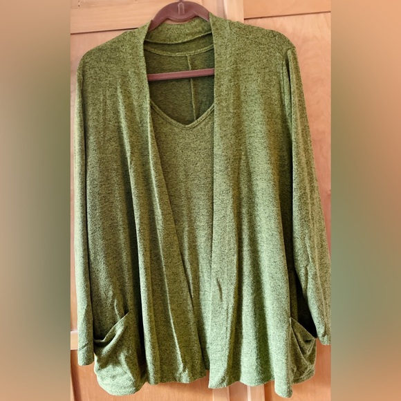 Kim & Co Sweater Set - Picture 6 of 6